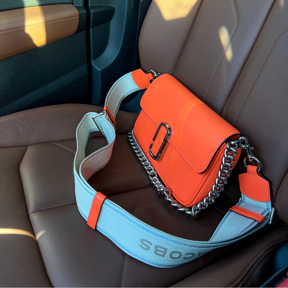 Marc Jacobs crossbody 3 in one bag